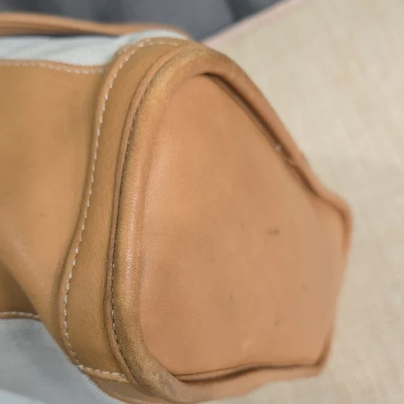 *SALE Coach VINTAGE Bleecker Tan and Cream Canvas Tote - Picture 9 of 16